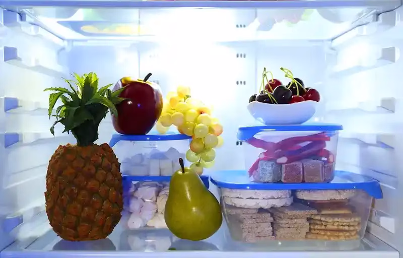 علت یخ زدن داخل یخچال بدون برفک (نوفراست)
